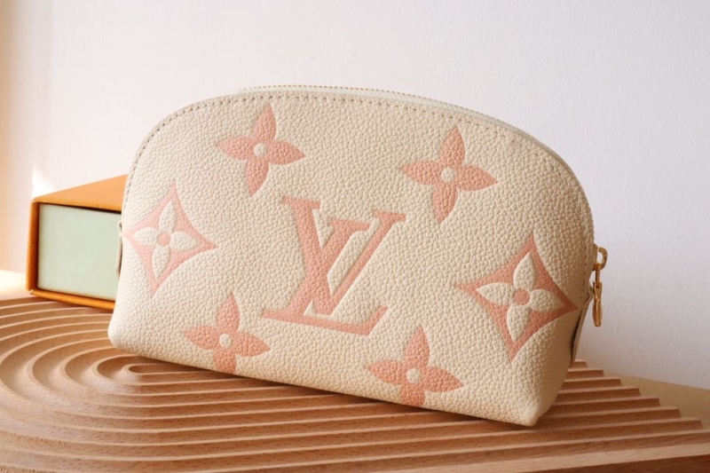 LV Clutch Bags